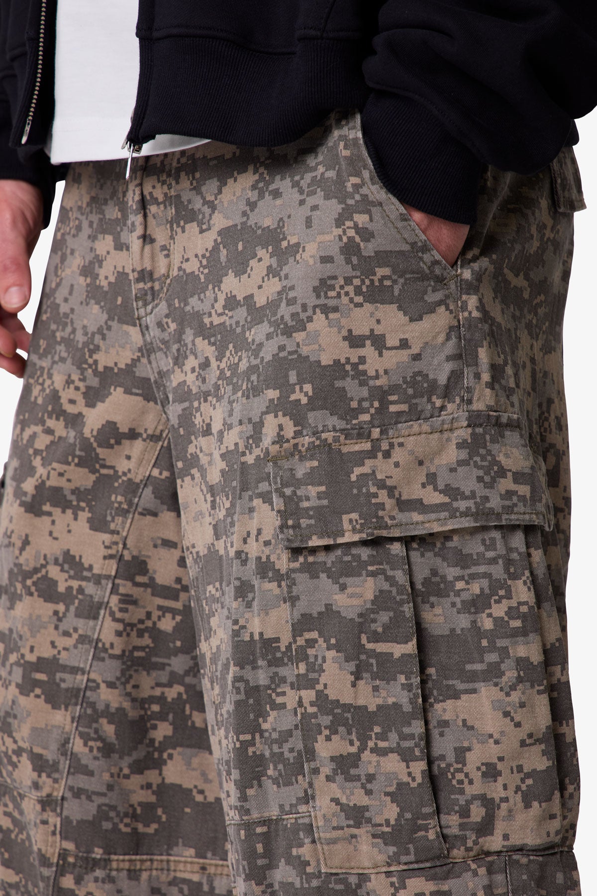 Extra Long Cargo Shorts - Digi Camo - Image 7