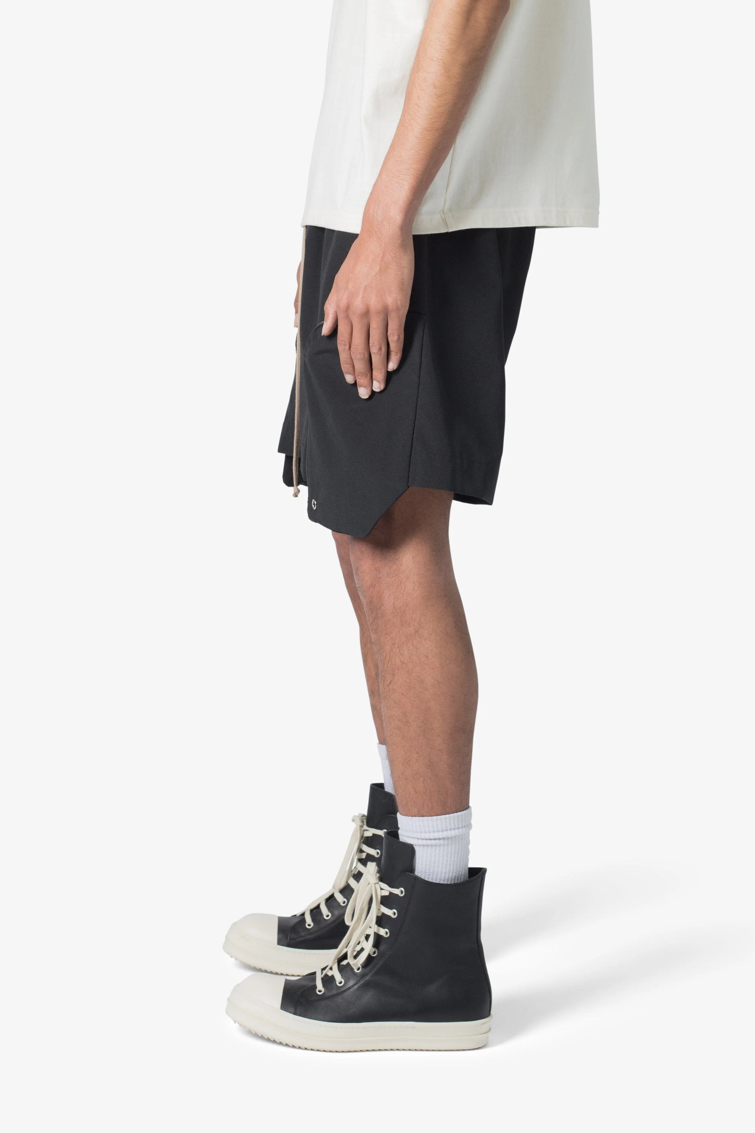 Front Pocket Geo Shorts - Black - Image 4