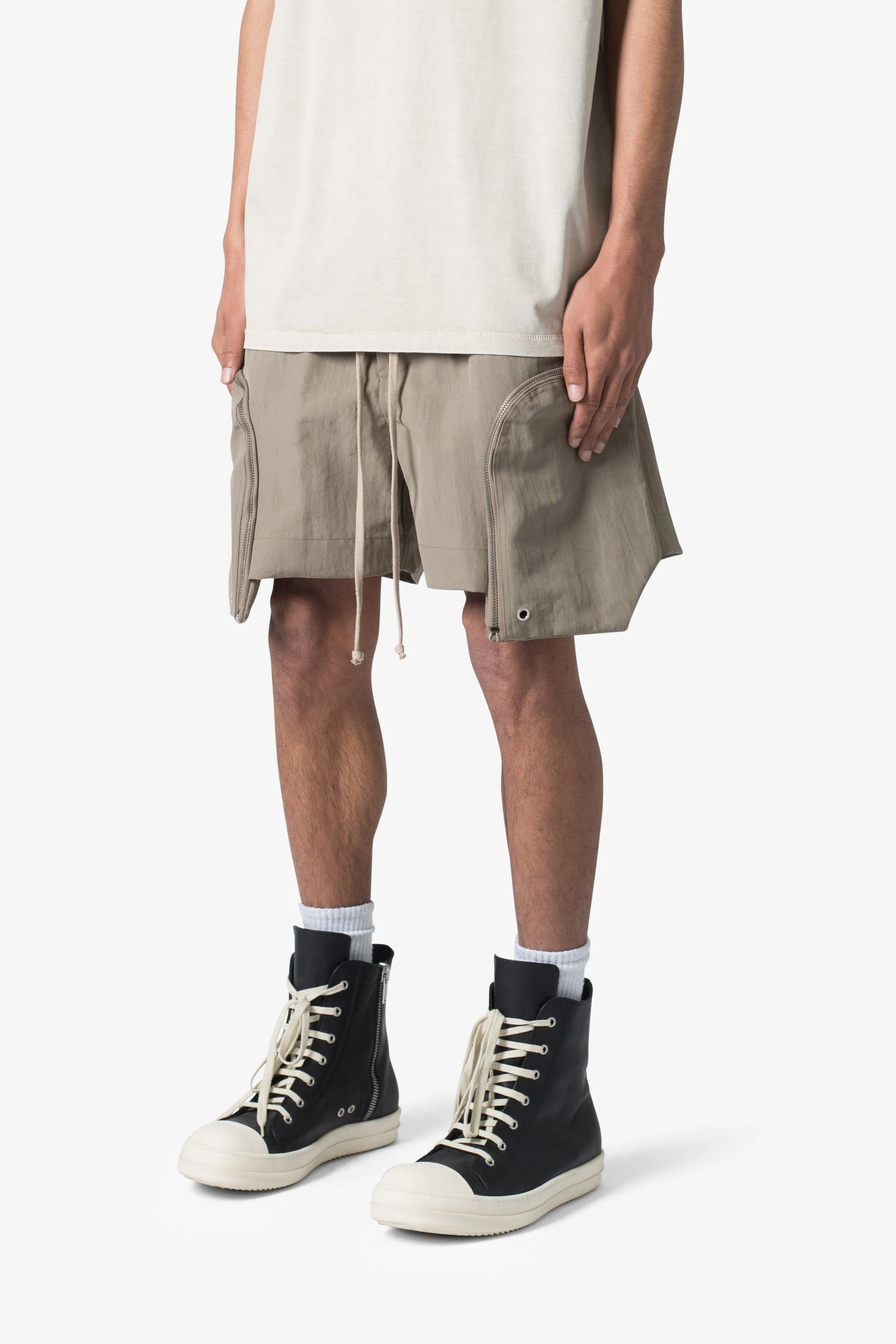 Front Pocket Geo Shorts - Olive - Image 3