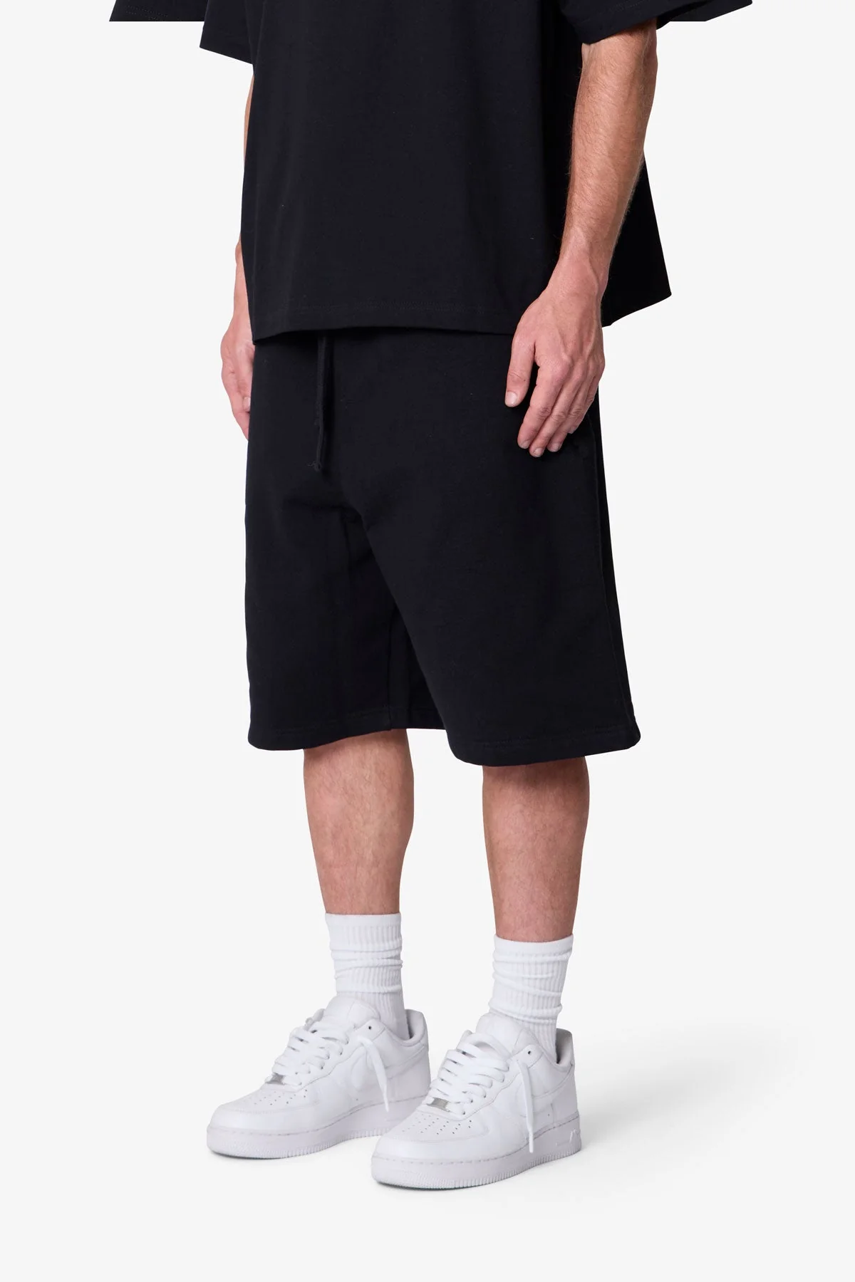Heavy Basic Sweatshorts - Black - Image 3