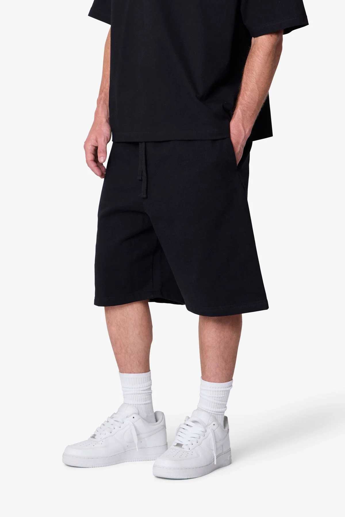 Heavy Basic Sweatshorts - Black - Image 6