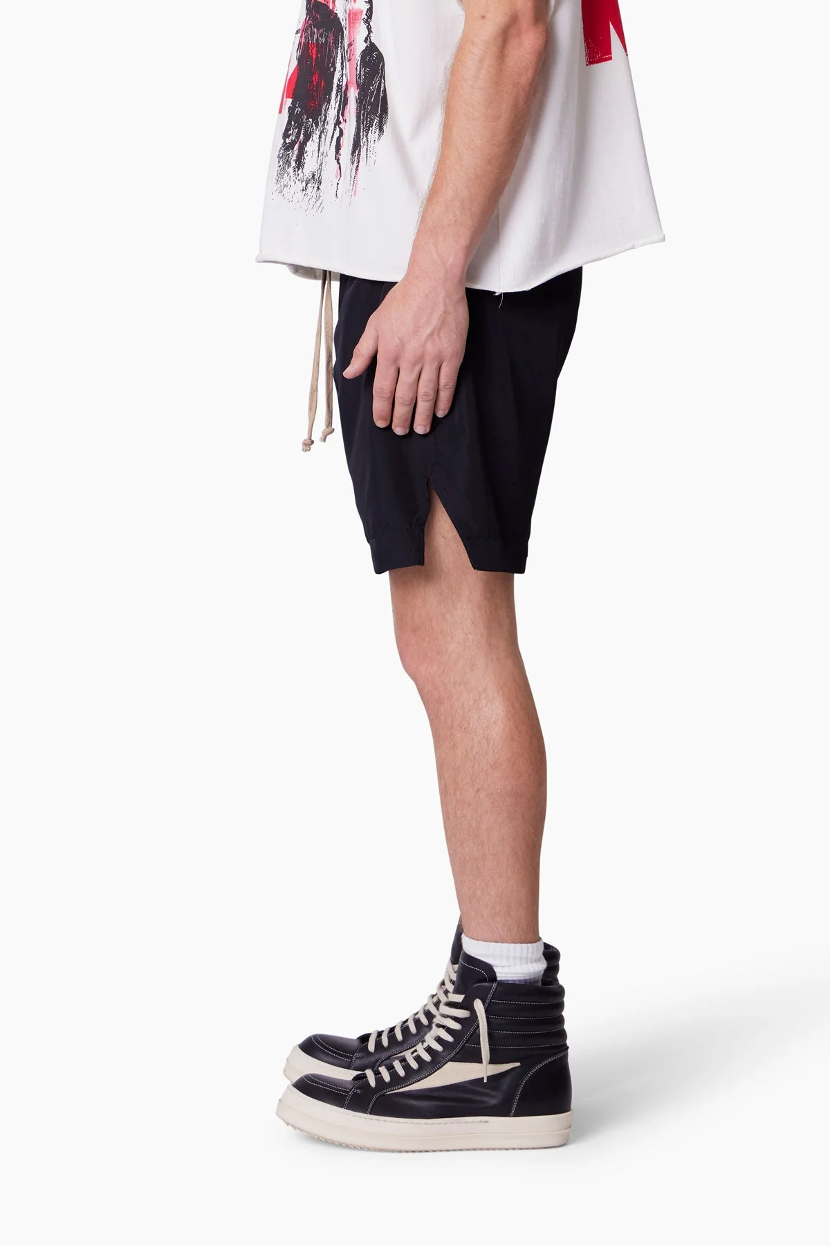 Lightweight Zippered Shorts - Black - Image 4