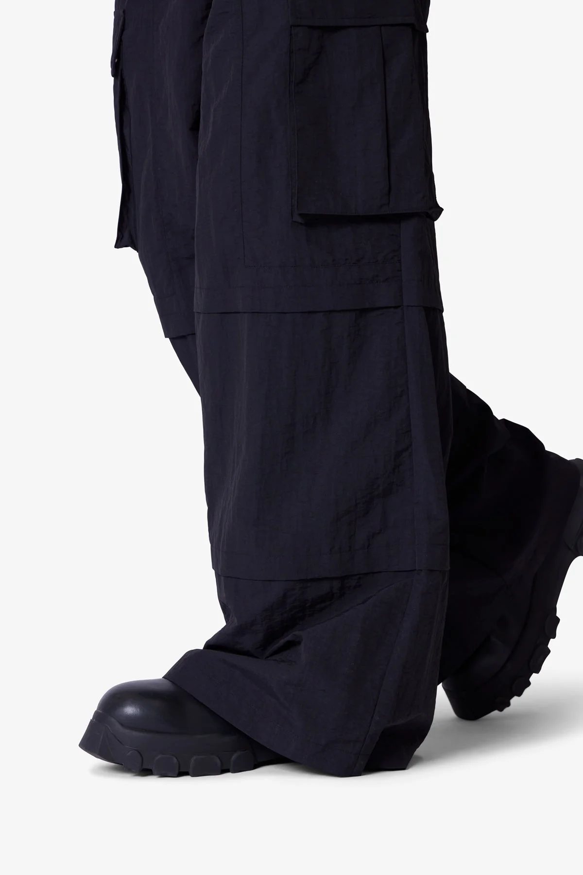 Nylon Rave Cargo Pants - Black - Image 7