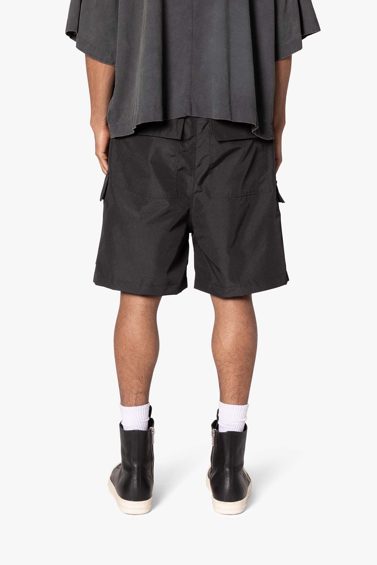 Rave Double Cargo Shorts - Black - Image 5