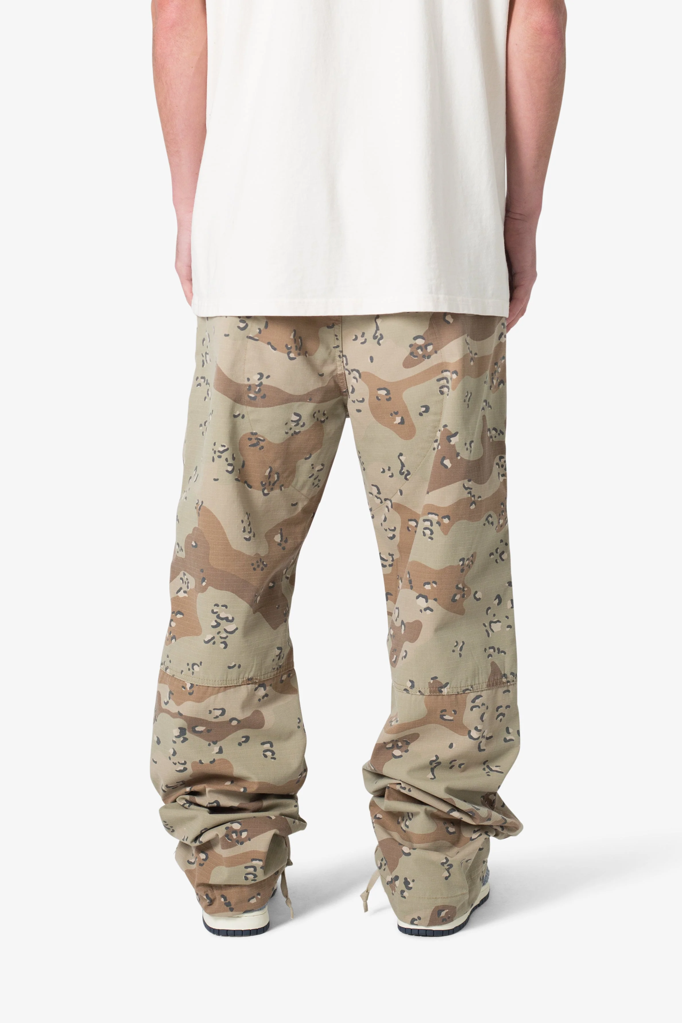 ULTRA BAGGY CAMO CARGO PANTS - Image 7