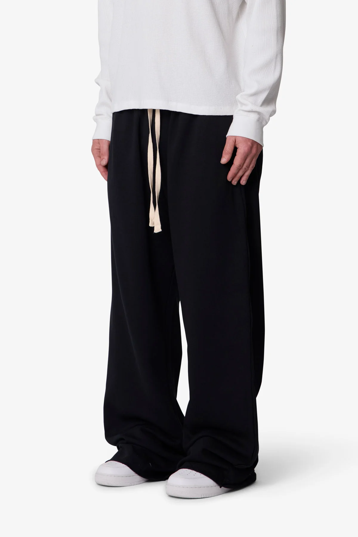 Washed Ultra Baggy Sweatpants - Black - Image 3