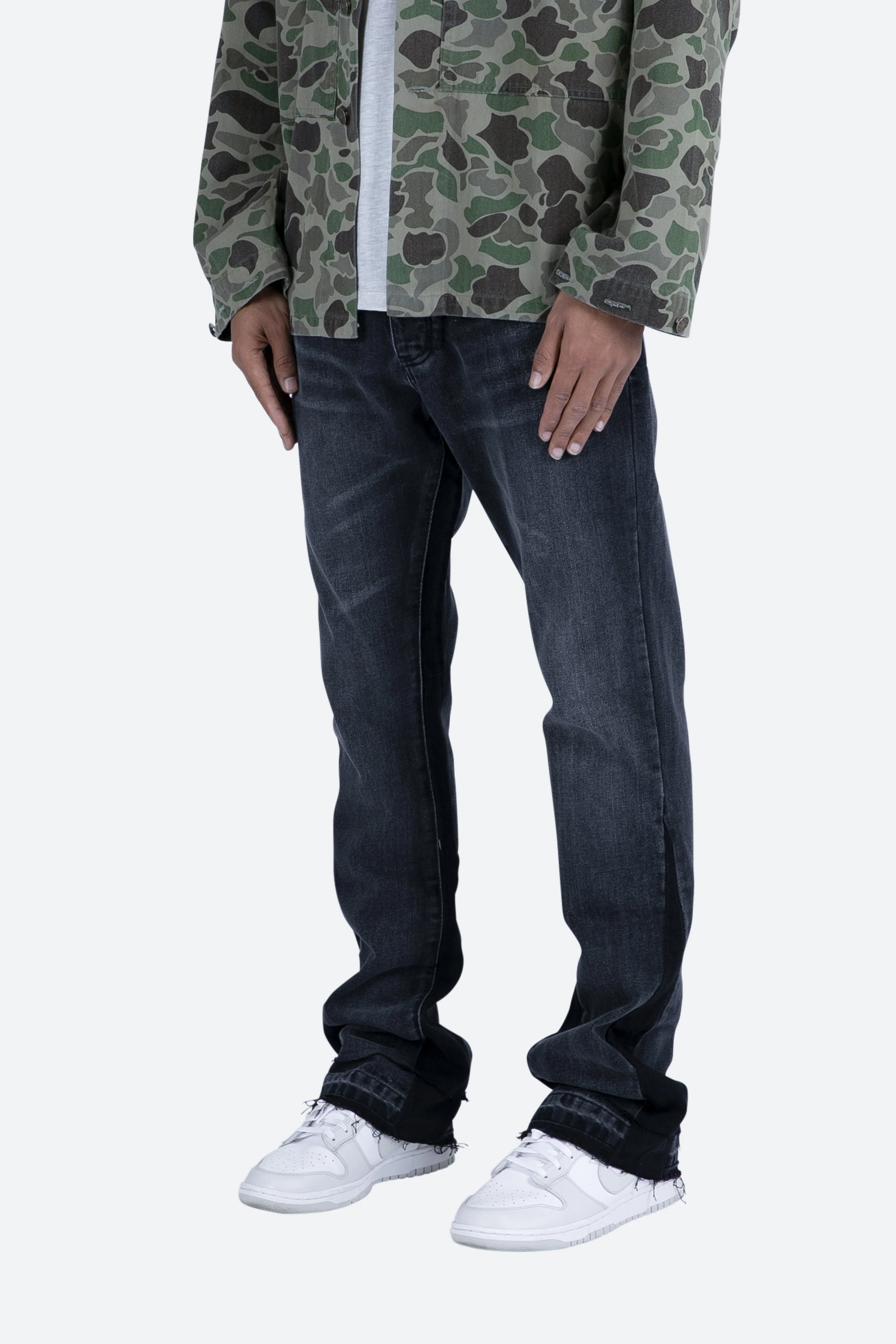 B119 Flare Denim - Black - Image 3