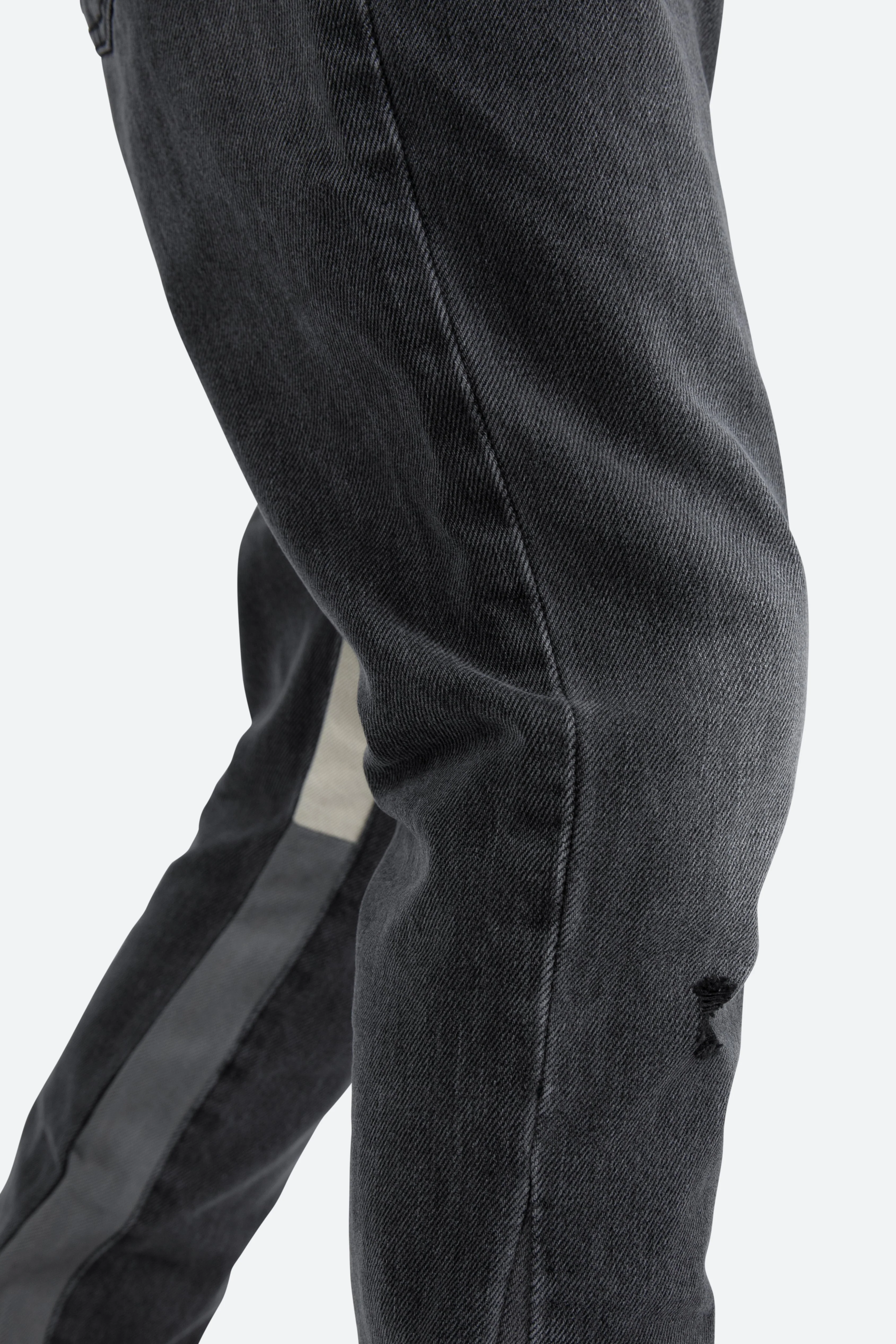 B476 Flare Denim - Black - Image 9