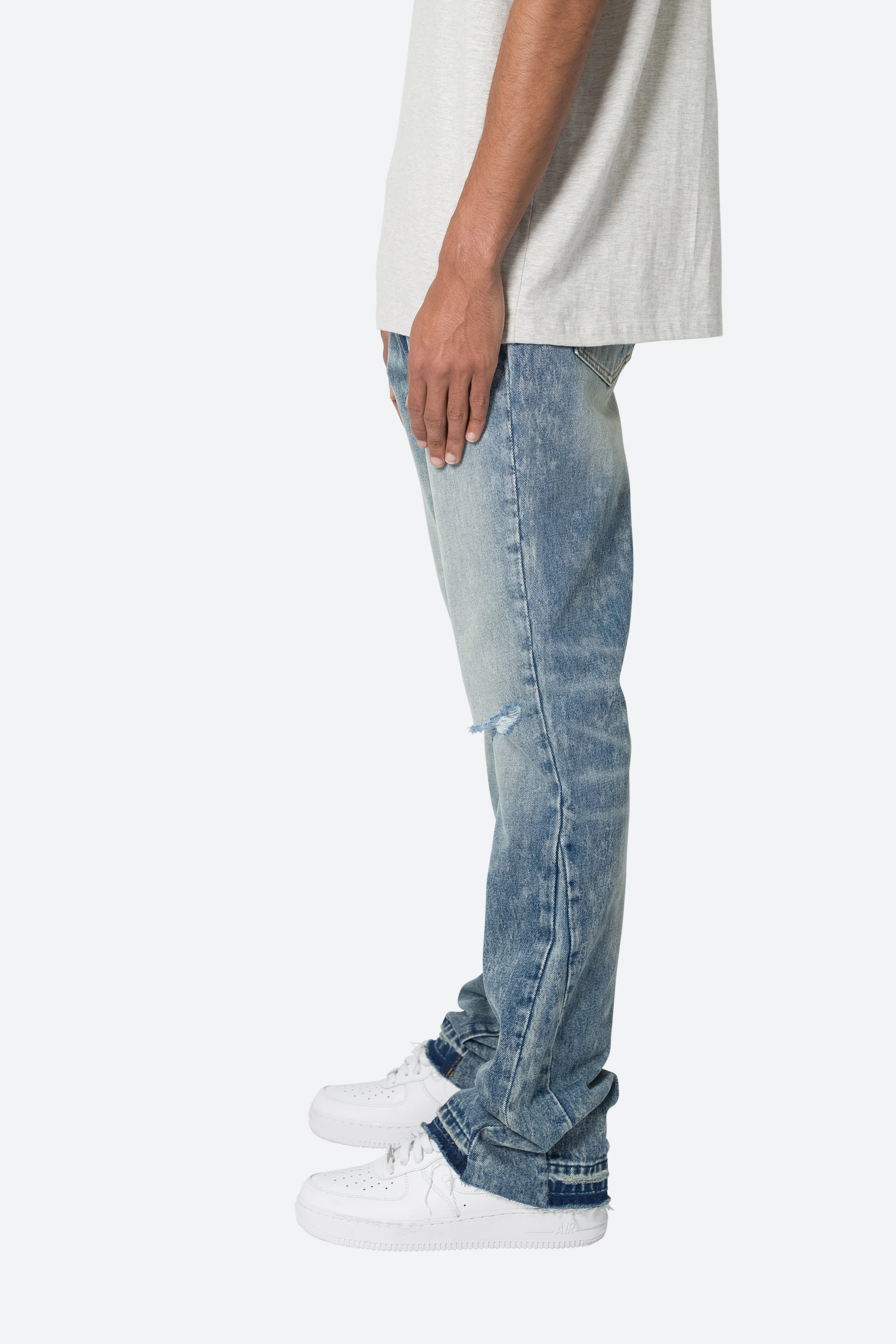 B615 Knee Hole Flare Denim - Blue - Image 5