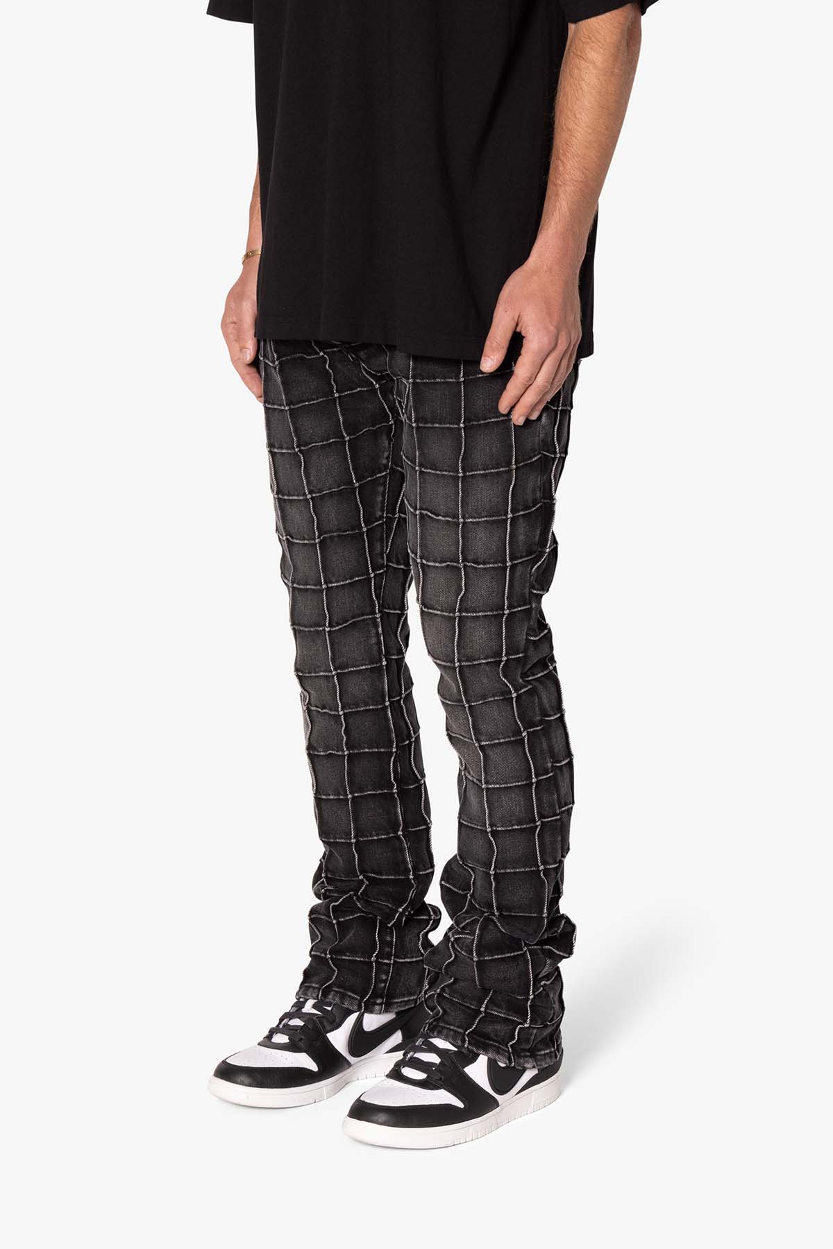 B665 Pleated Square Flare Denim - Black - Image 3