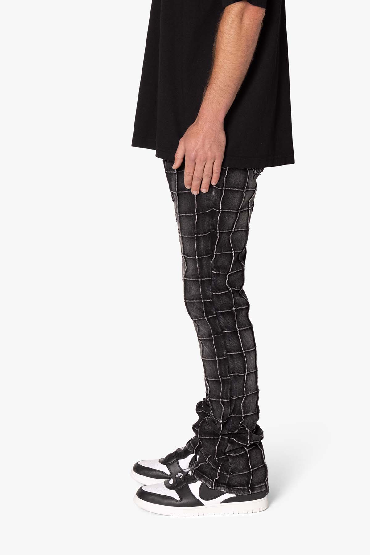 B665 Pleated Square Flare Denim - Black - Image 4
