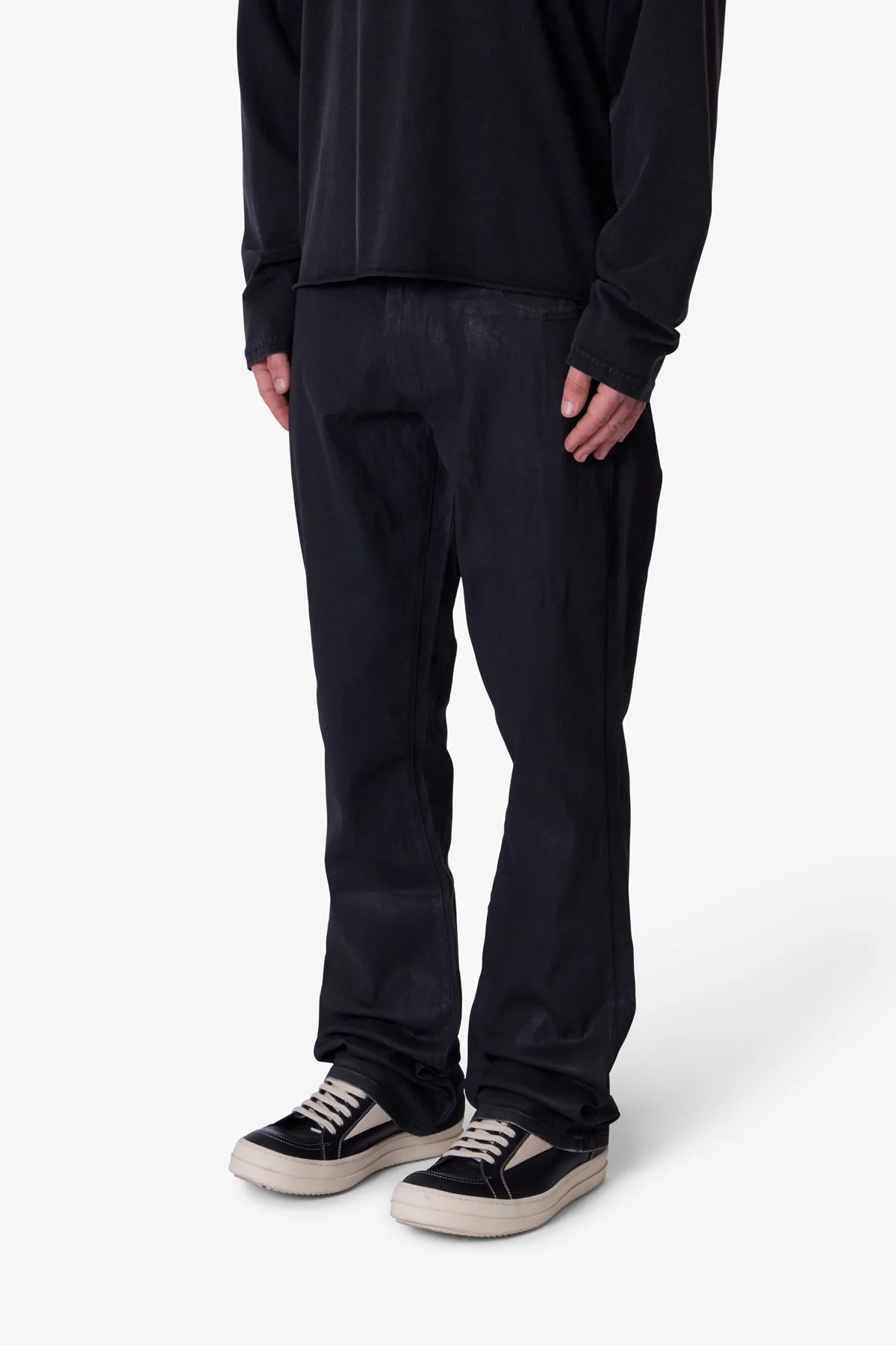 B731 Oiled Bootcut Denim - Black - Image 3