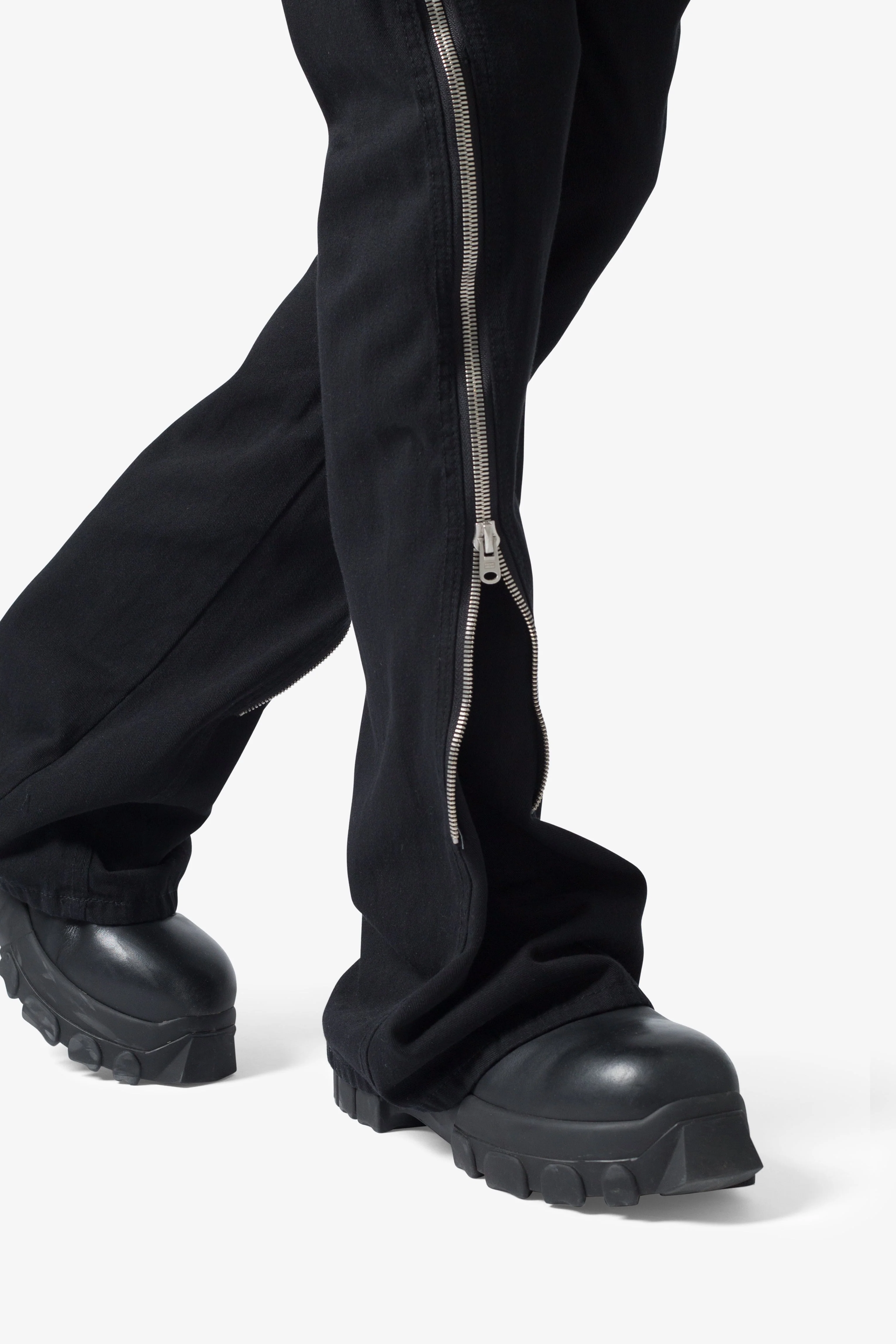 D519 Zipper Flare Denim - Black - Image 8