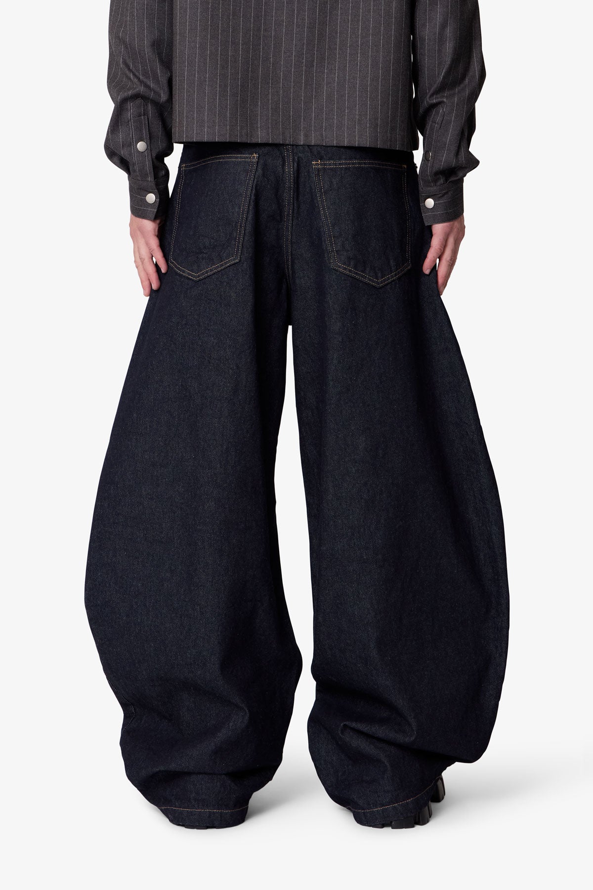 Exposed Shank Barrel Denim - Rinsed Indigo - Image 5