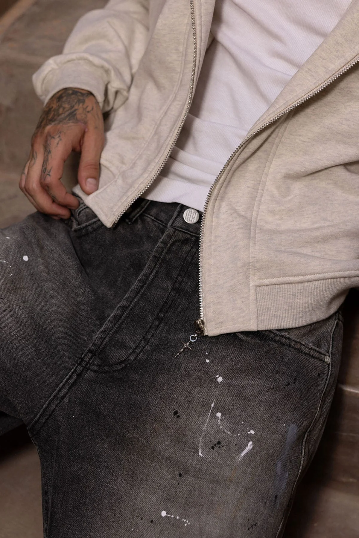 G:04 Painted Denim - Washed Black - Image 8
