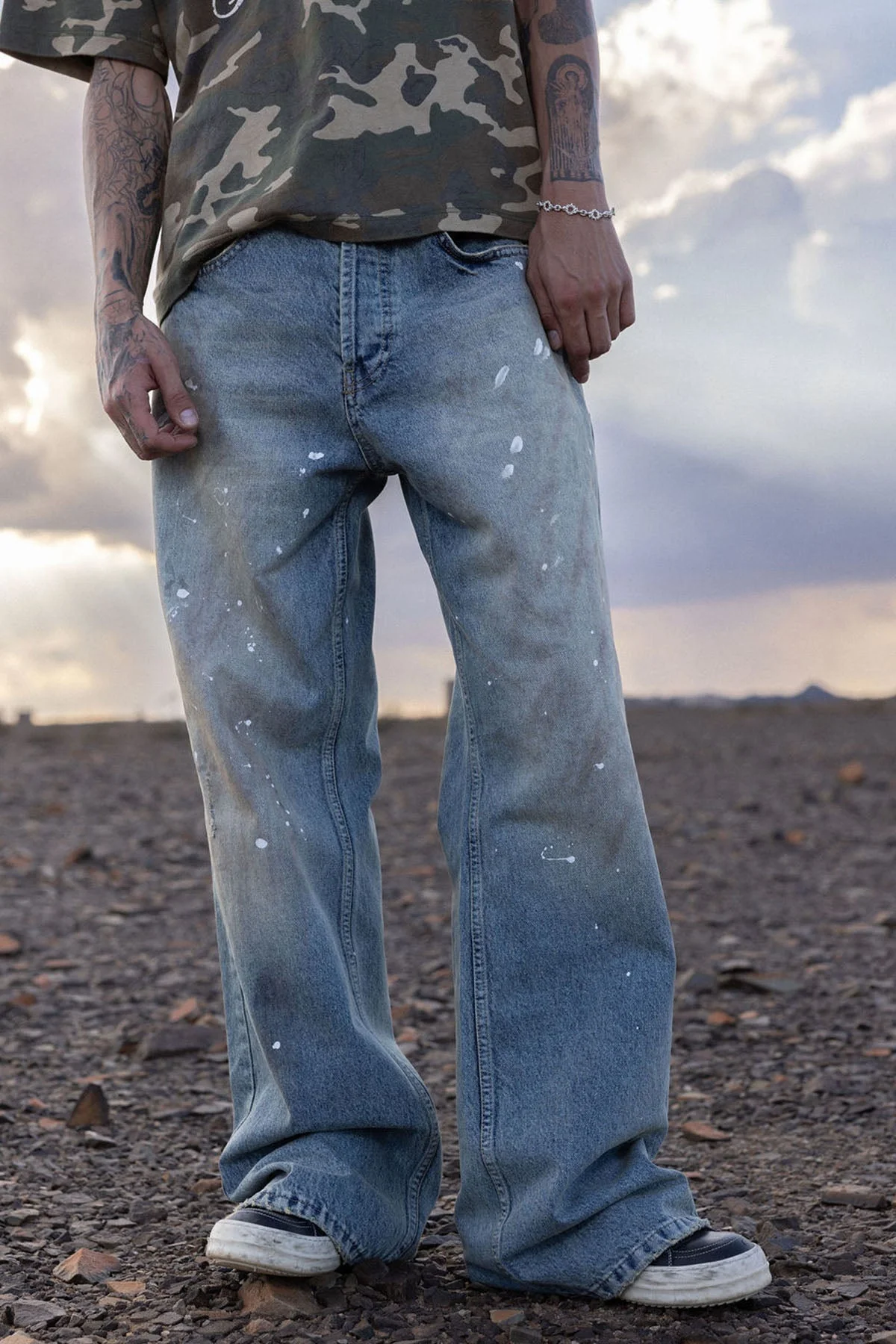 G:04 Painted Denim - Washed Blue - Image 7