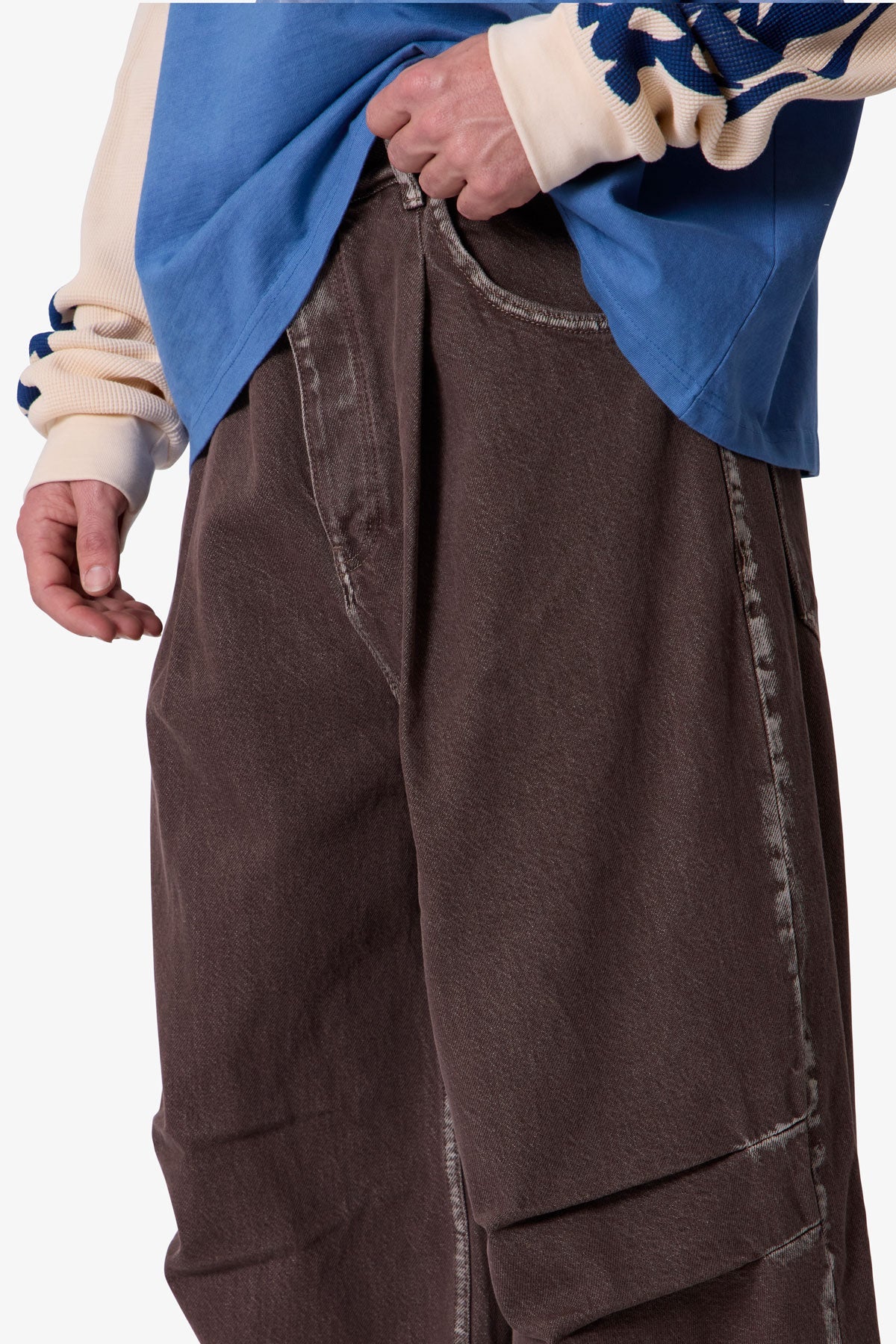 Raw Pleated Denim - Rinsed Brown - Image 8