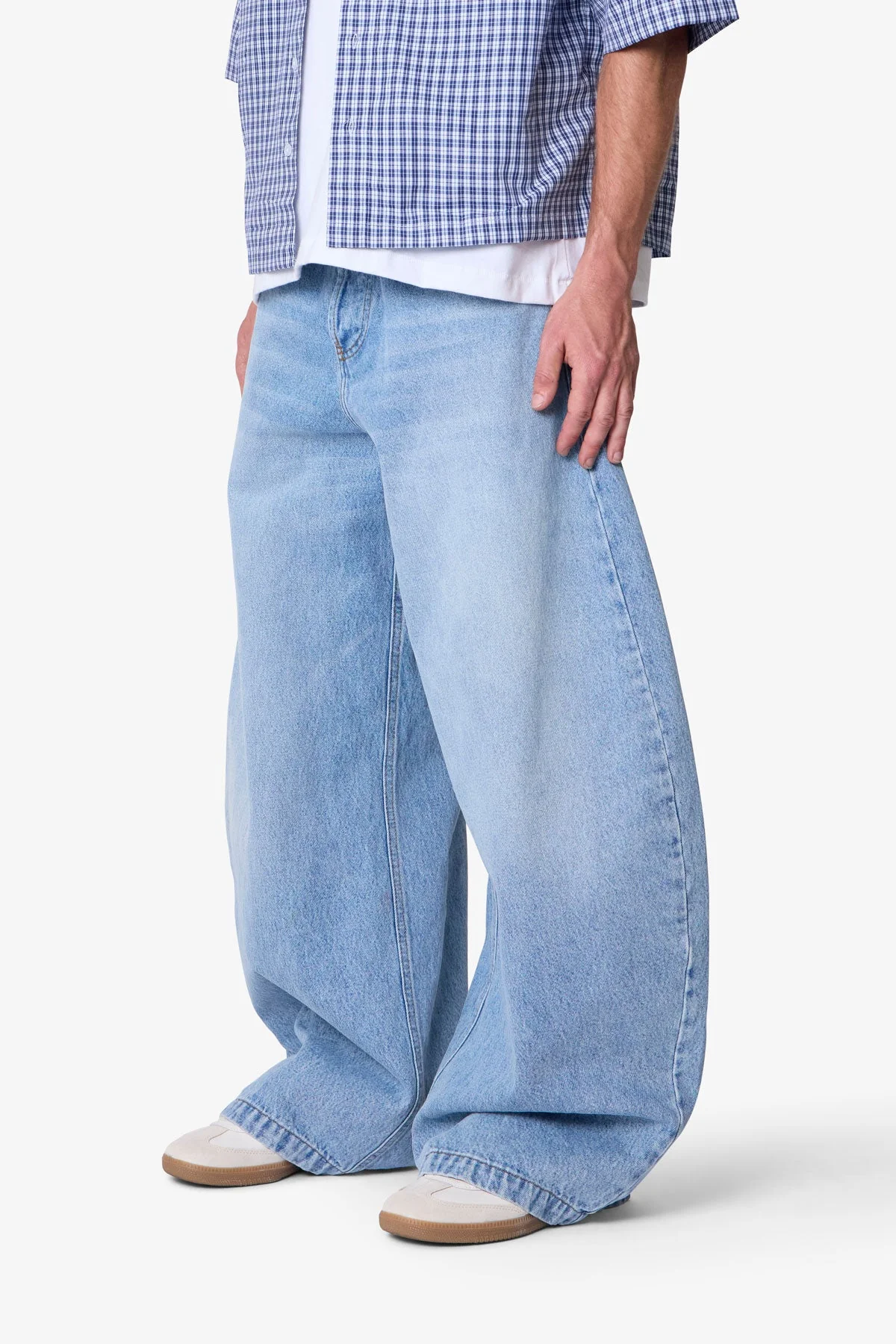 Barrel Denim - Light Blue - Image 3