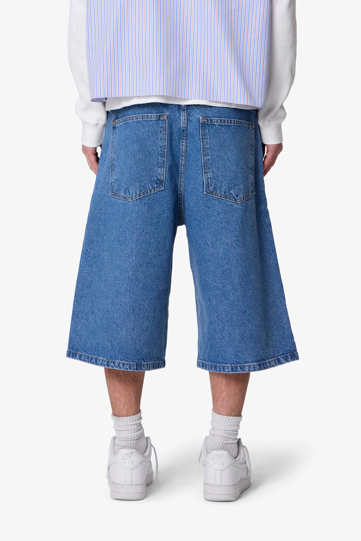 Ultra Baggy Pleated Denim Shorts - Washed Blue - Image 5