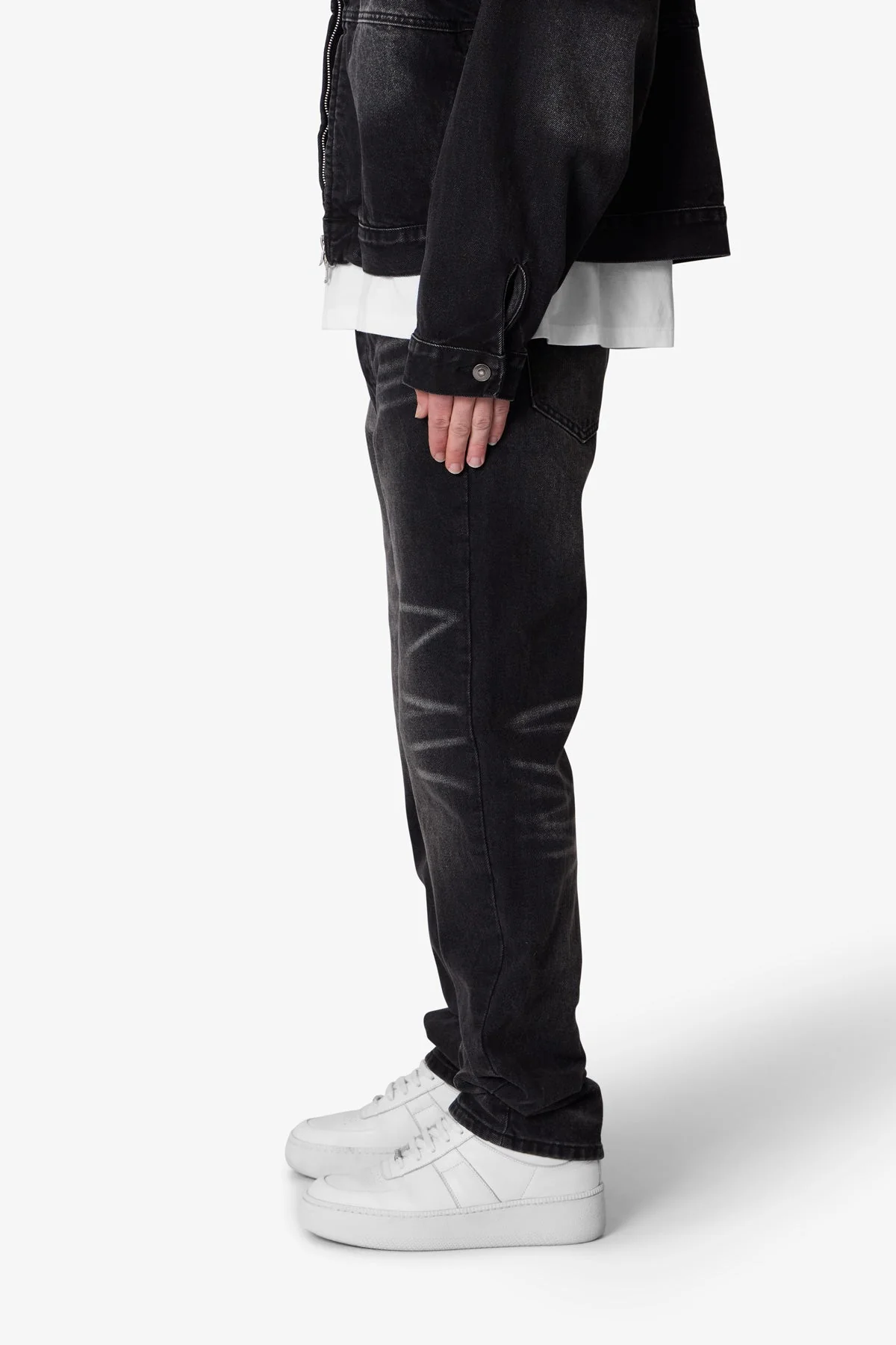 V724 Baggy Chore Denim - Washed Black - Image 4