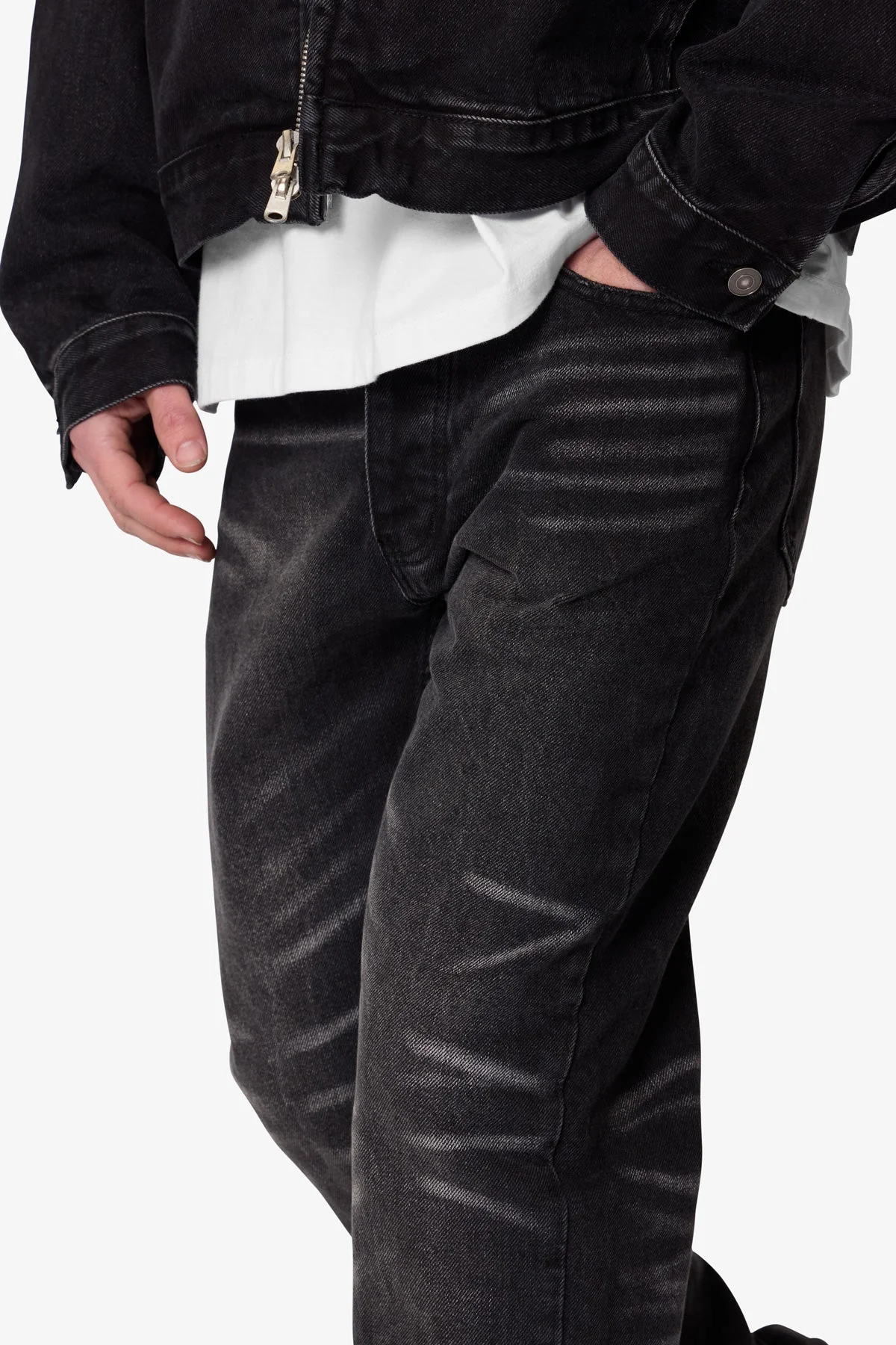 V724 Baggy Chore Denim - Washed Black - Image 8