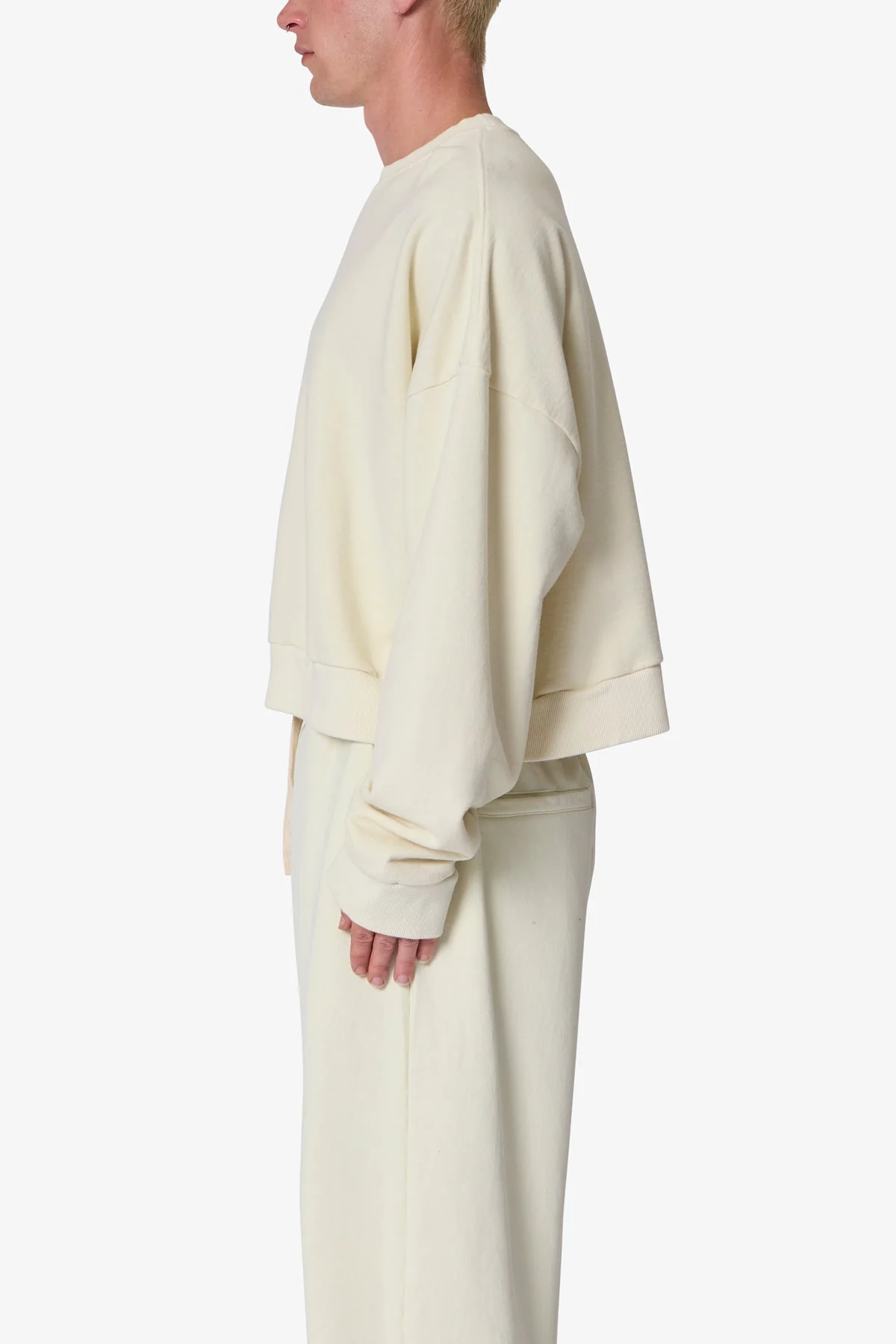 Cropped Crewneck - Off White - Image 4