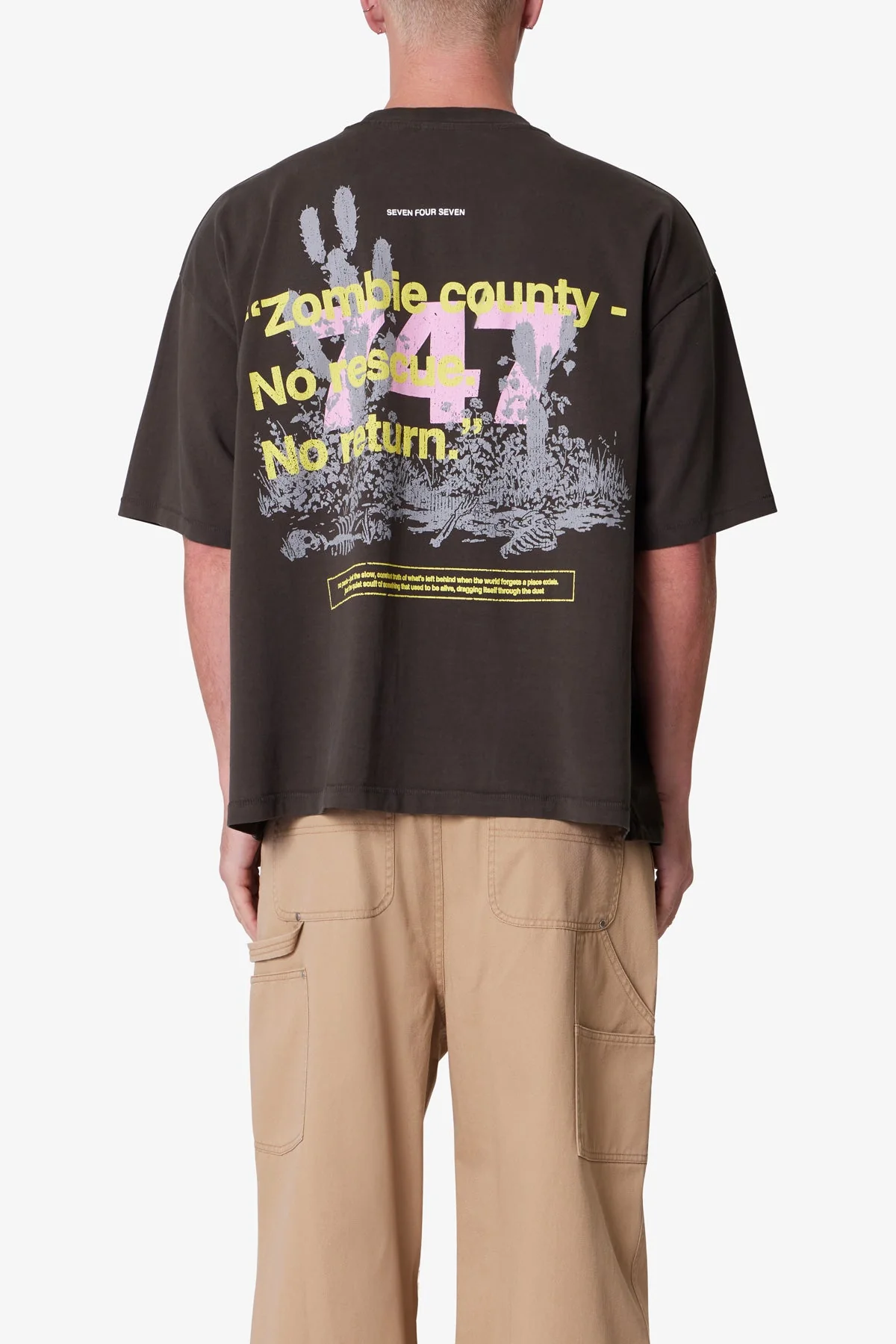 747 Zombie Country Printed Tee - Vintage Black - Image 5