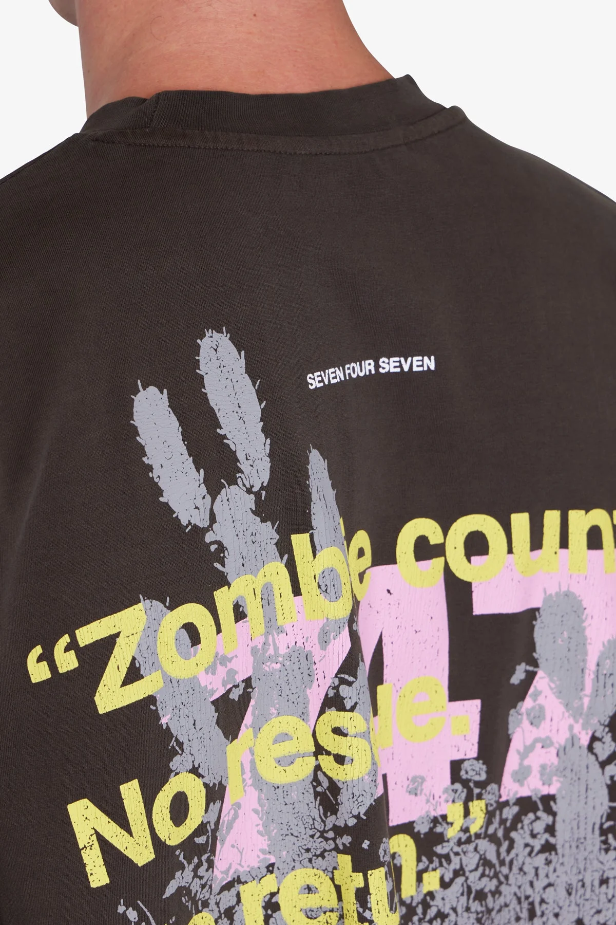 747 Zombie Country Printed Tee - Vintage Black - Image 8